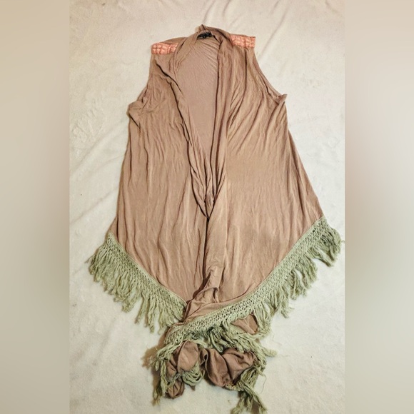 POL Sweaters - POL Light Brown Sleeveless Cardigan with Fringe GC Size M
